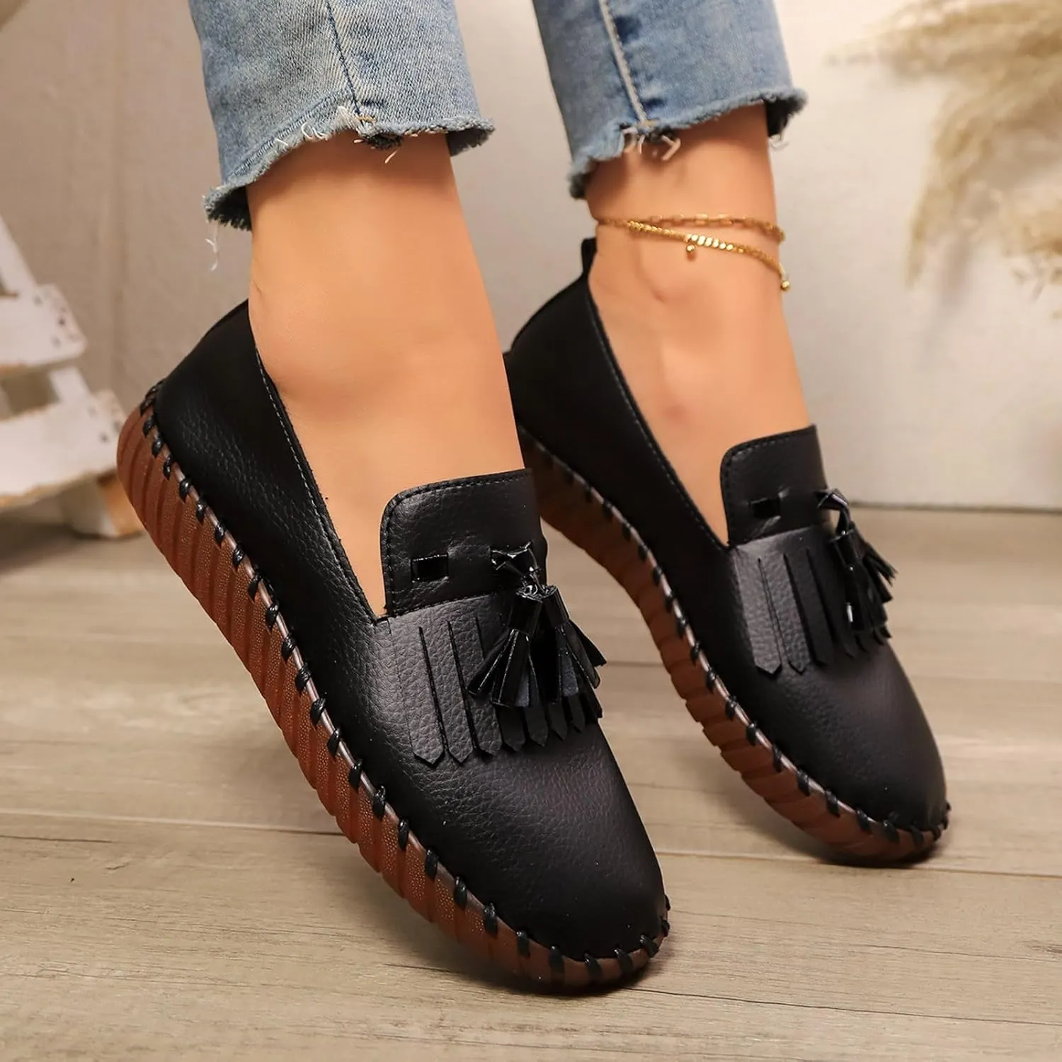 2025 Women's Loafers Orthopedic Casual Tassel Breathable Orthopedic Flat Sneakers Comfortable Low-Top Non Slip Lightweight Memory Foam Boat Round Toe Ladies Casual Shoes for Gym Travel Daily Wear