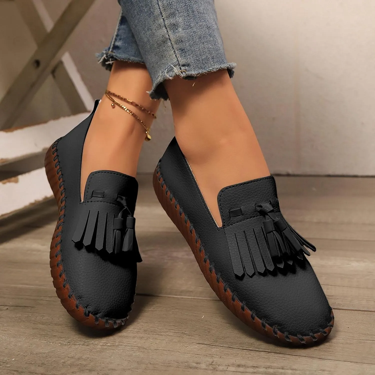 2025 Women's Loafers Orthopedic Casual Tassel Breathable Orthopedic Flat Sneakers Comfortable Low-Top Non Slip Lightweight Memory Foam Boat Round Toe Ladies Casual Shoes for Gym Travel Daily Wear