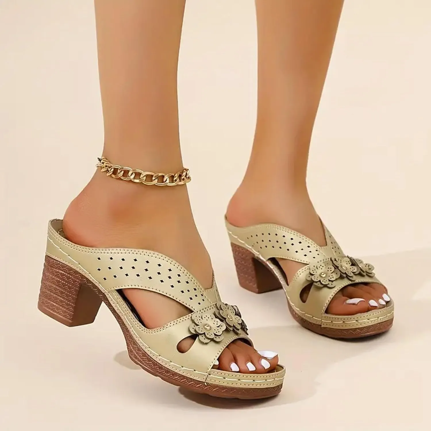 Women Chunky Heels Casual Slip on Flower Hollow Open Toe Heel Sandals 2025 Summer Mules Shoes Vacation Slippers