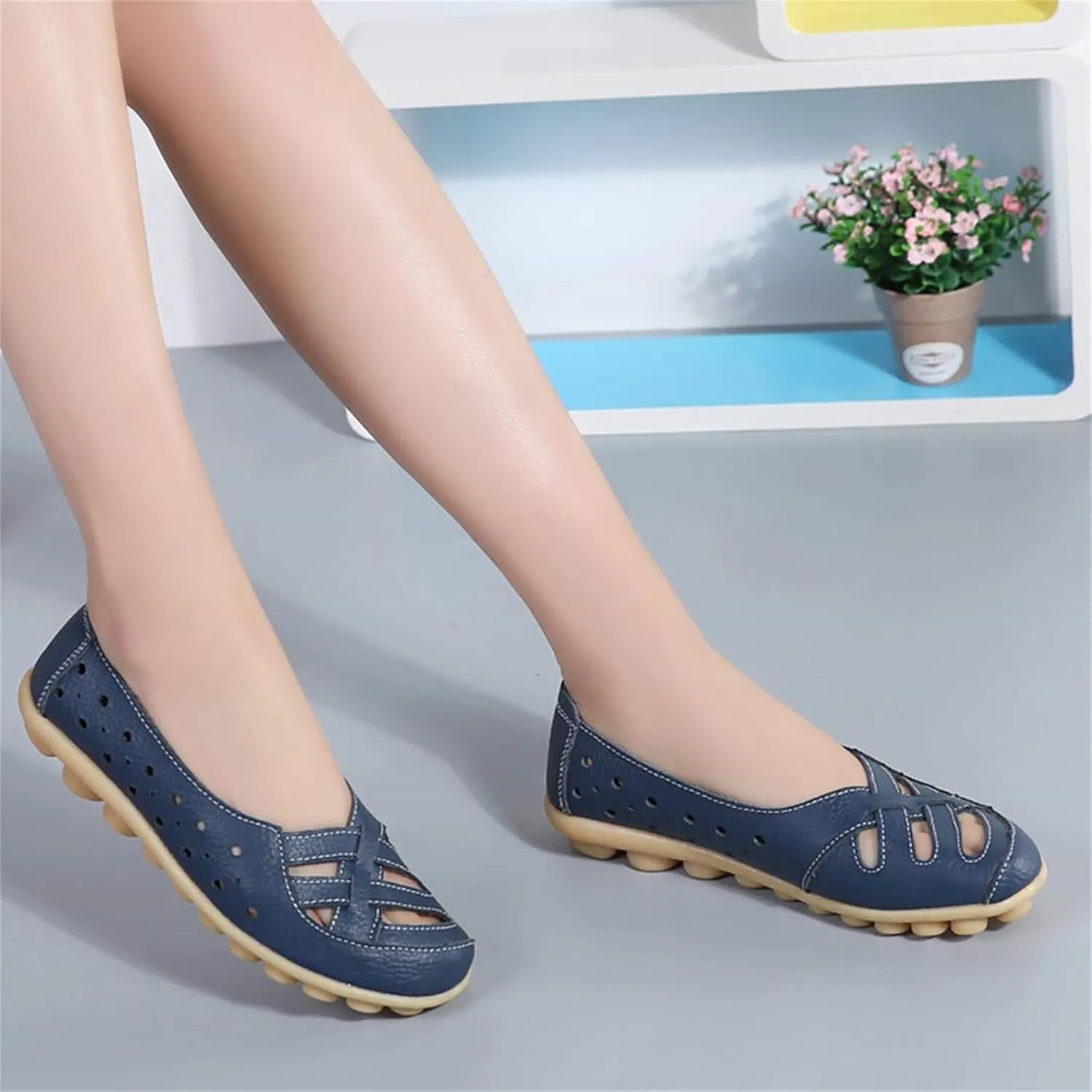 womens comfort sandals Breathable Leather Hollow Out Loafer Flats Summer Slip-On Cutout Sandals Casual Round Toe Orthopedic Loafers Fashion Soft Shoes