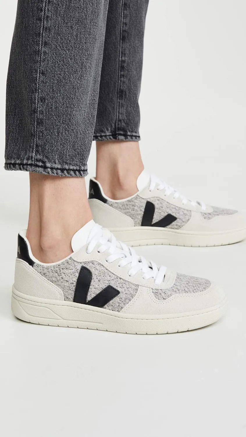 Women's V-10 Lace Up Sneakers